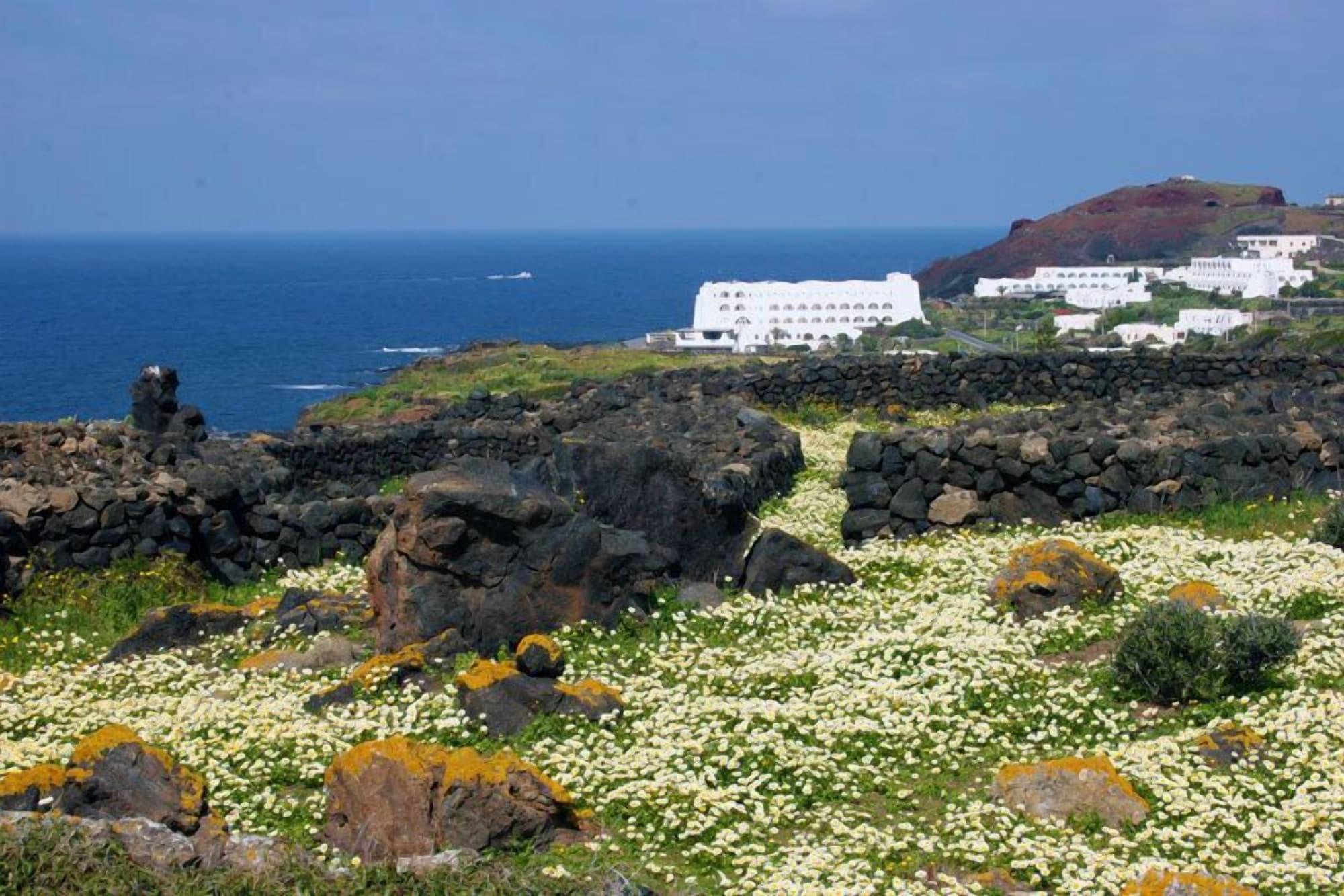 Cossyra Hotel Madonna Delle Grazie Εξωτερικό φωτογραφία