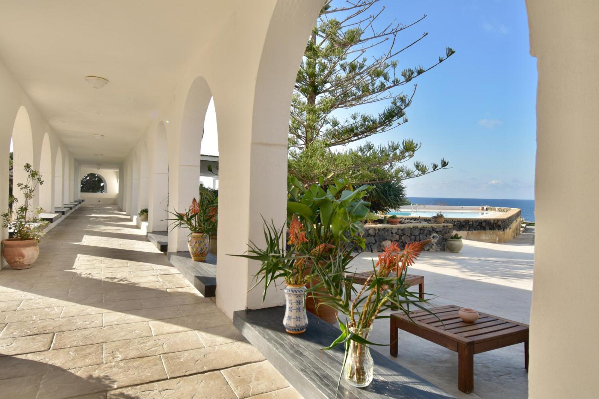 Cossyra Hotel Madonna Delle Grazie Εξωτερικό φωτογραφία
